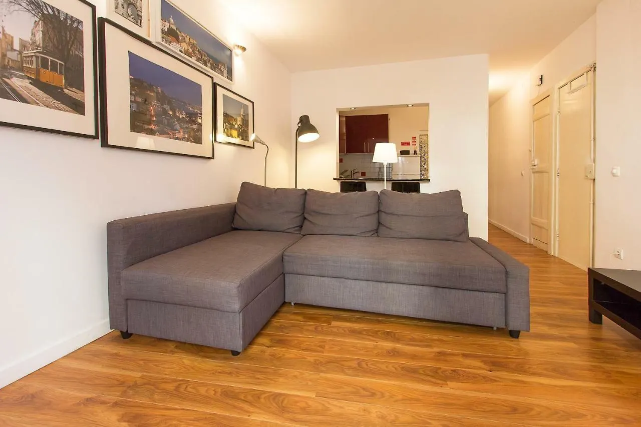 Apartment Typical Tailor Made Flat In Central Graca Lisbon Portugal